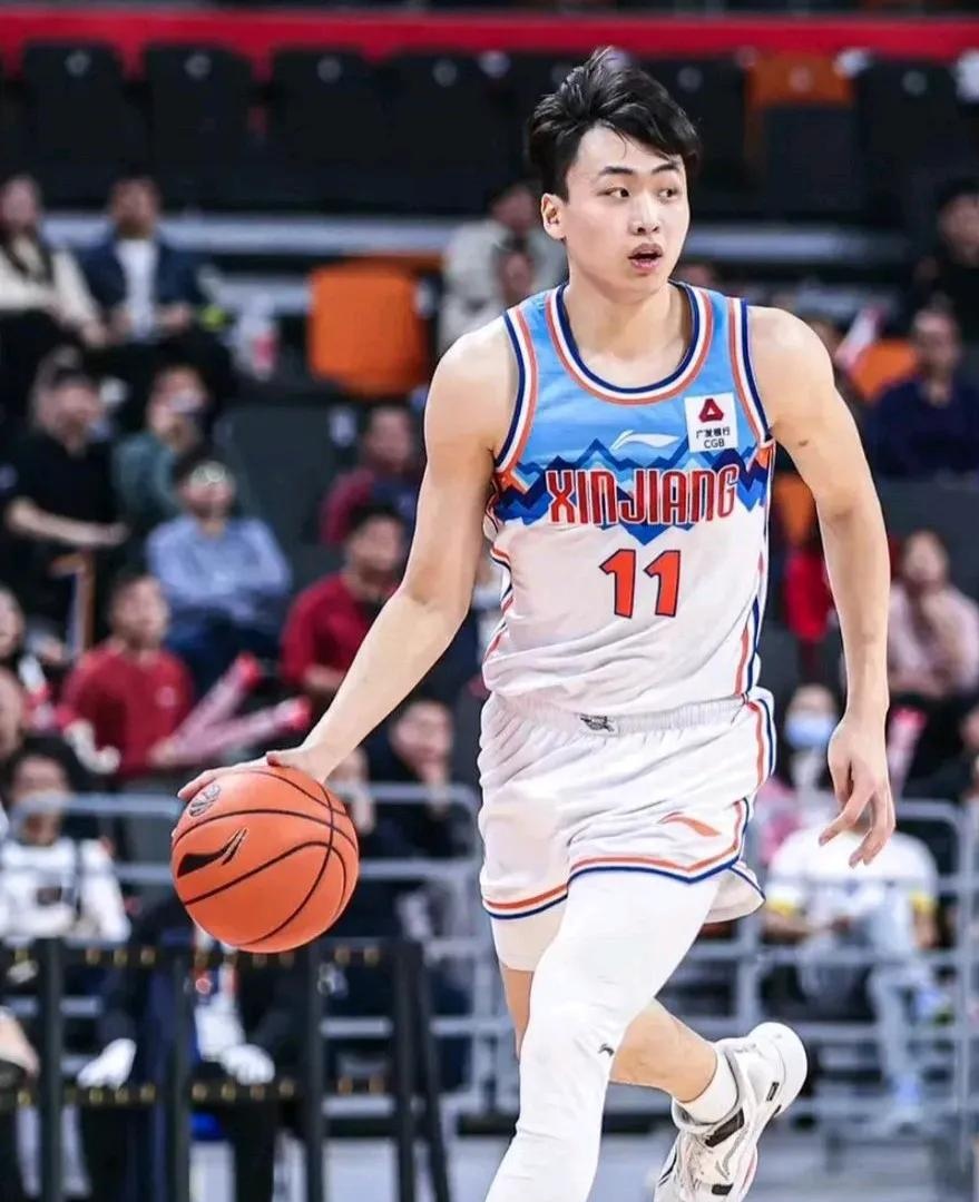开云平台-广东男篮再胜新疆，保持不败纪录