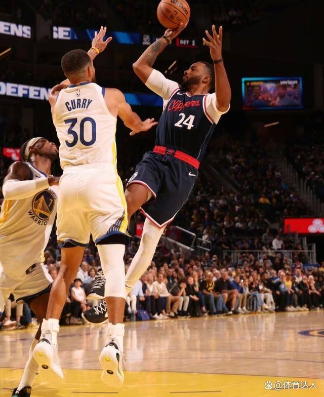 快船击败灰熊，莱昂纳德超多神刷的简单介绍