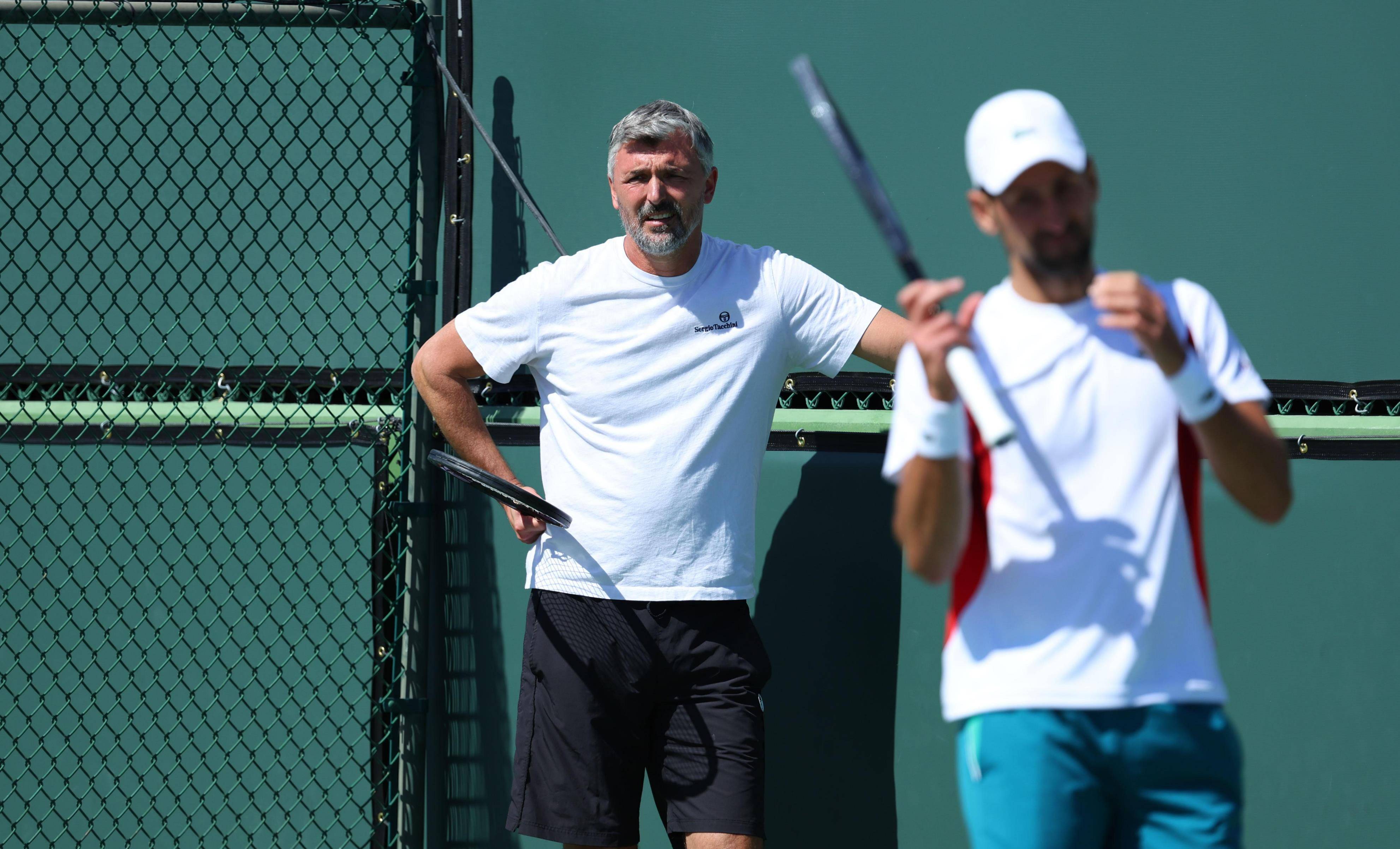 关于欧洲网球队轻取意大利网球队，德约科维奇关键制胜的信息