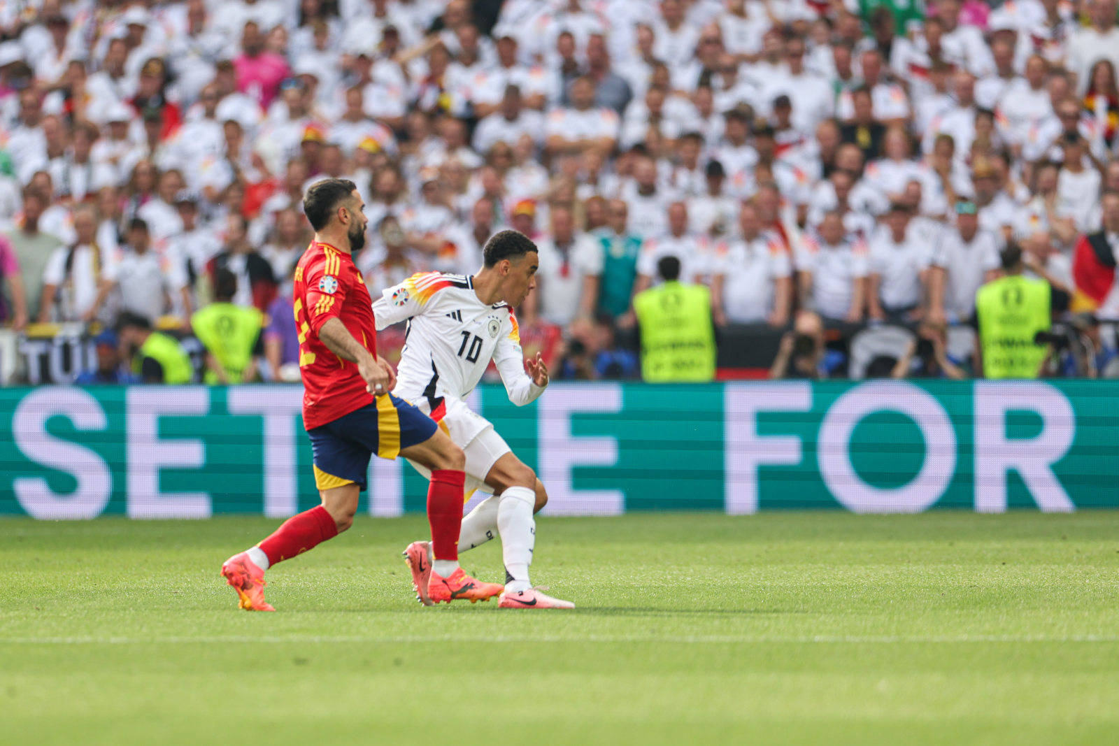 开云体育入口-关于欧洲杯官方发布赛后数据，表现引争议的信息