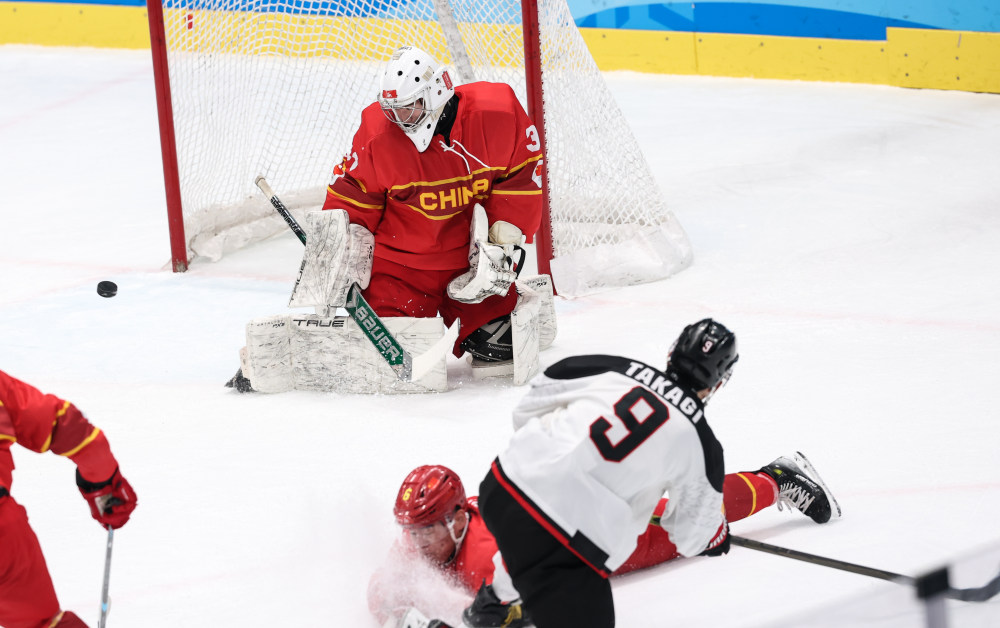 开云体育平台APP-冰球小组赛落幕，强队悉数晋级