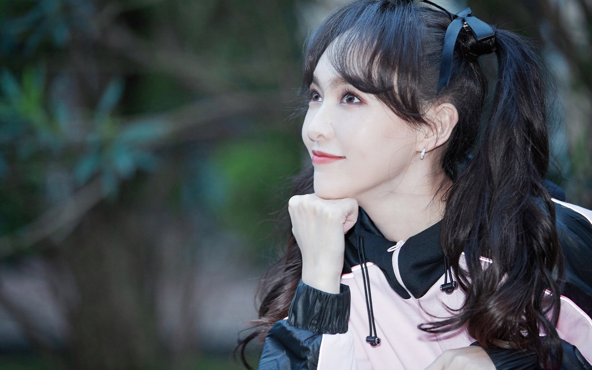 绿茵交响诗，马丁内利点燃火焰，里昂铁骑收割巴拉圭