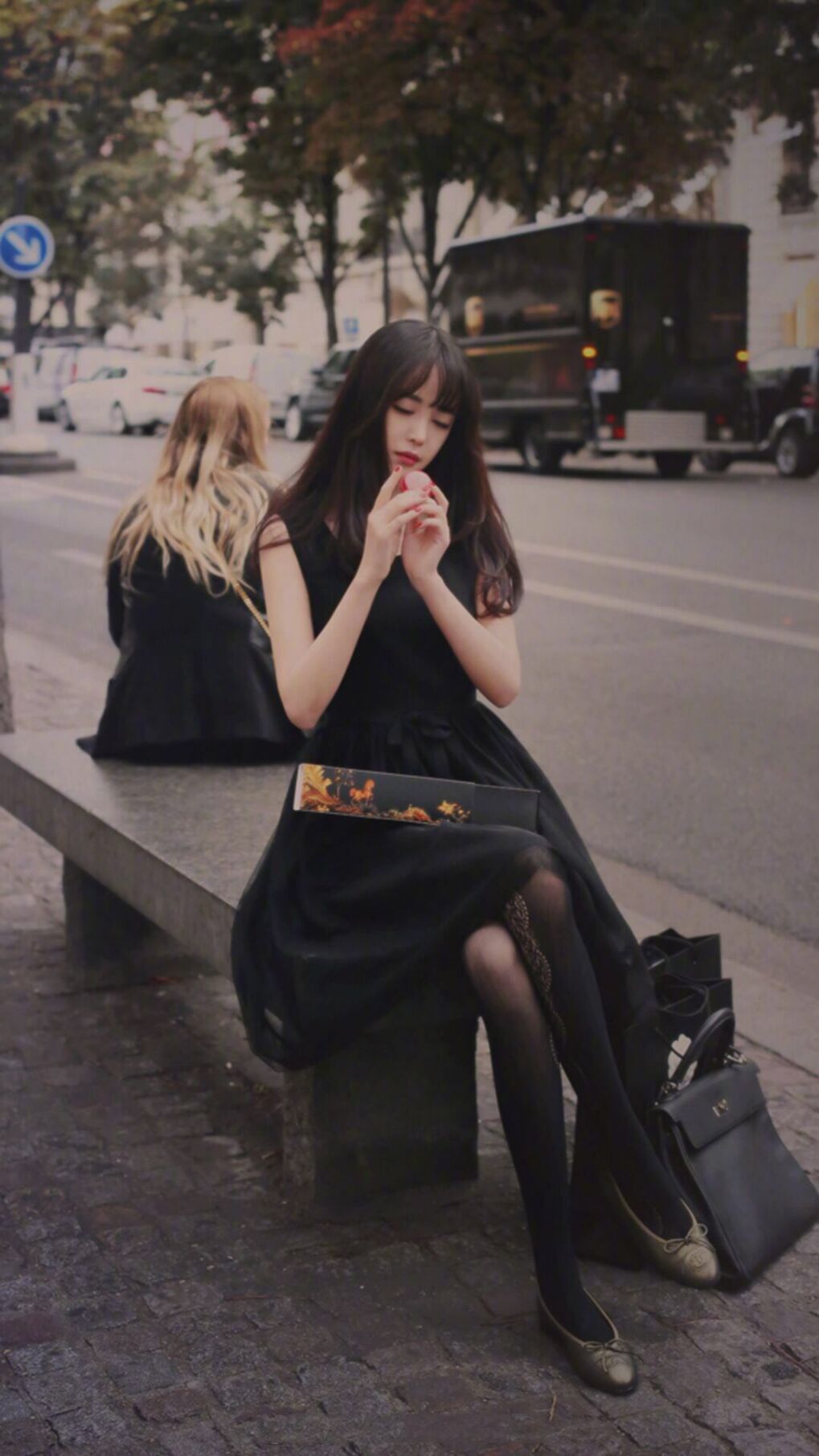 开云体育app-当加维的直塞球刺穿两千年防线，一场足球与帝国历史的对话