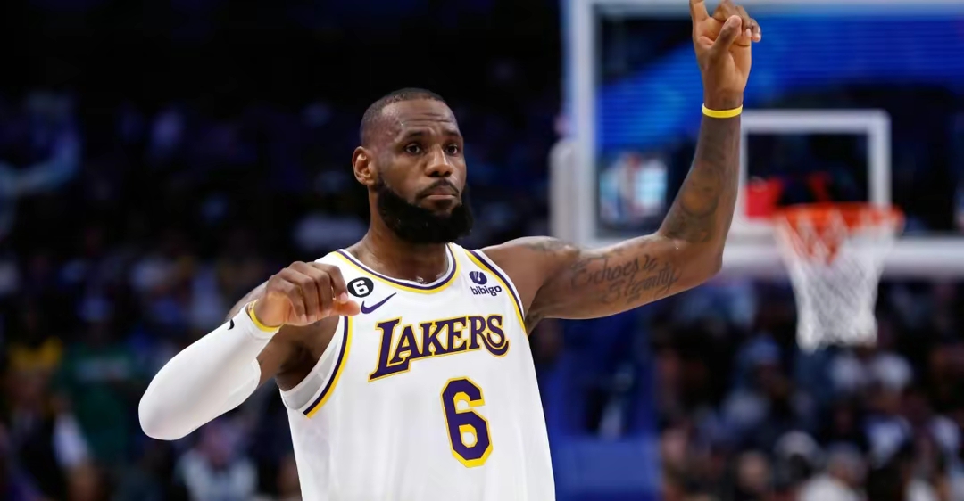 浓眉压制级发挥，新疆队封锁森林狼