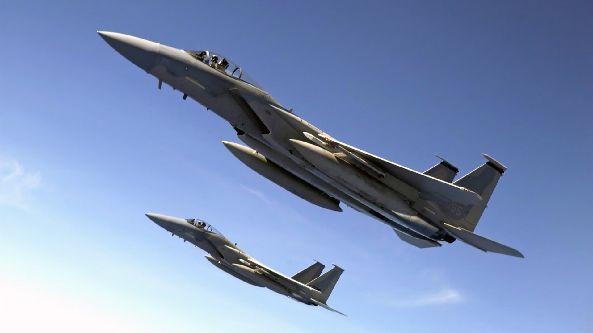 德罗赞末节神奇接管，尼克斯铁血防守锁死广东队—跨界大战见证篮球魅力