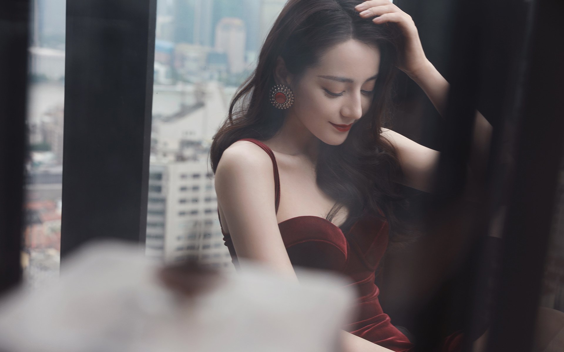 开云下载-豪门悲喜夜！乌拉圭绝杀高卢雄鸡，库尔图瓦虽神勇难阻败局，D组上演进攻风暴